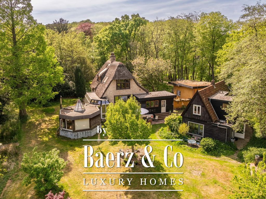 Property photo 1 of 86