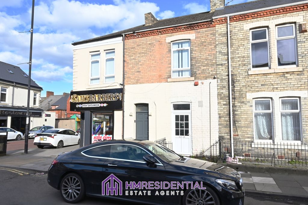 Property photo 1 of 6 2 Bedroom Apartment For Rent On Croydon Road, Arthurs Hill, Newcastle Upon Tyne, Ne4 5Ln Available Now Â£???.00 Pcm