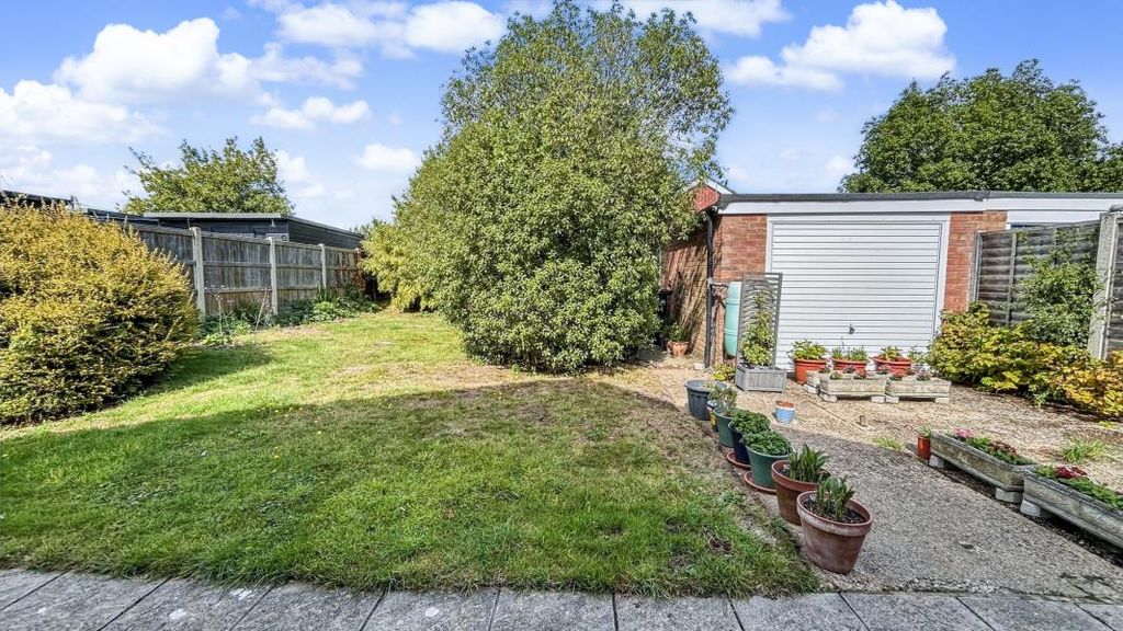 Property photo 2 of 5