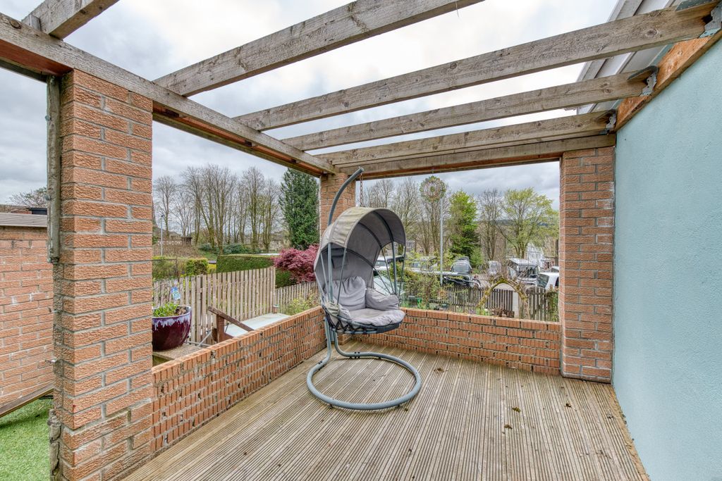 Property photo 2 of 59