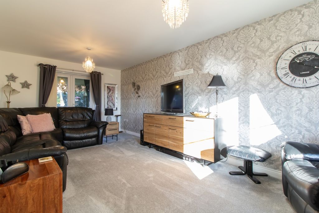 Property photo 3 of 22 Image 2