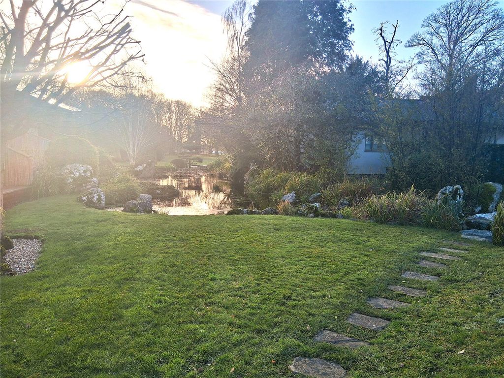 Property photo 2 of 22 Picture No. 70