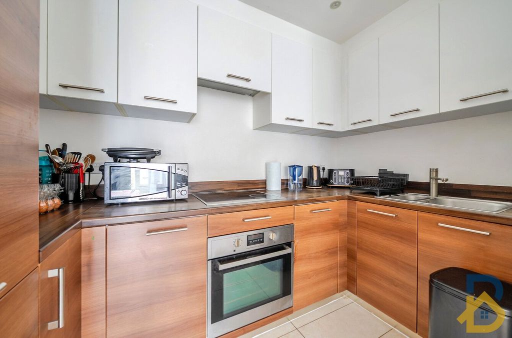 Property photo 2 of 10 Picture No. 27