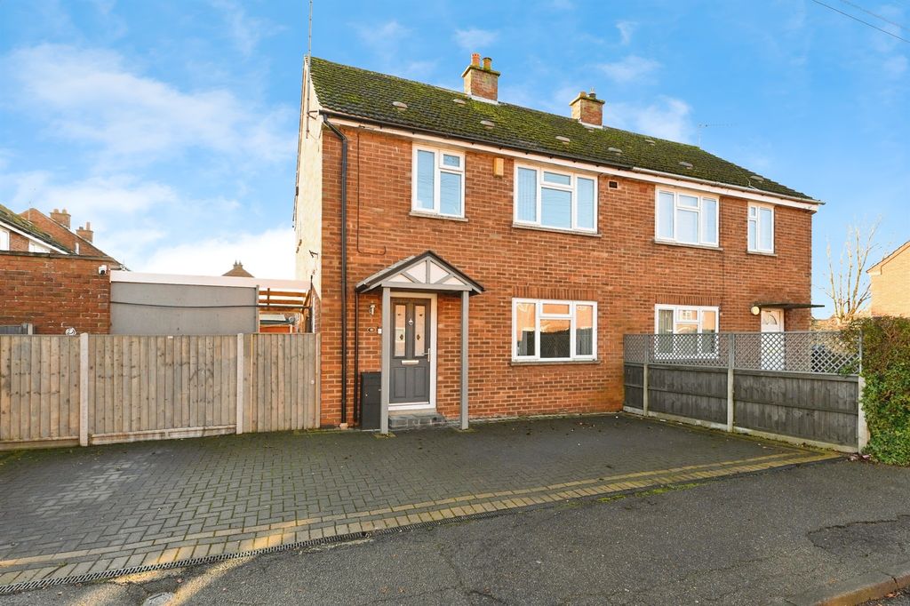 Property photo 1 of 16