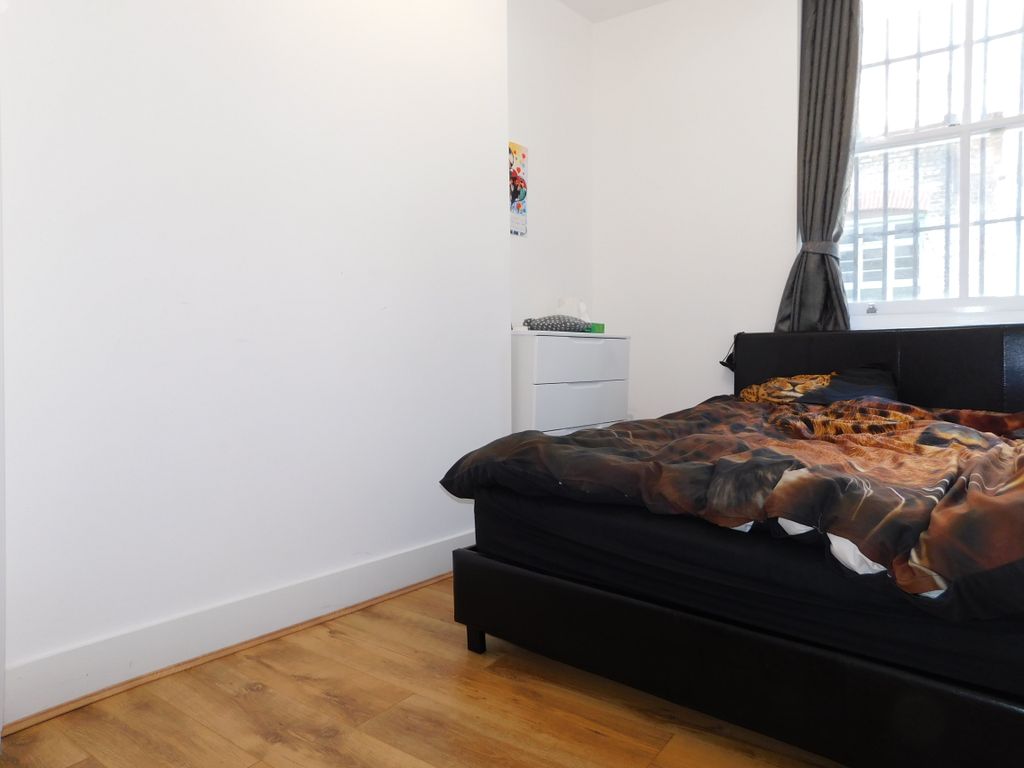 Property photo 3 of 4