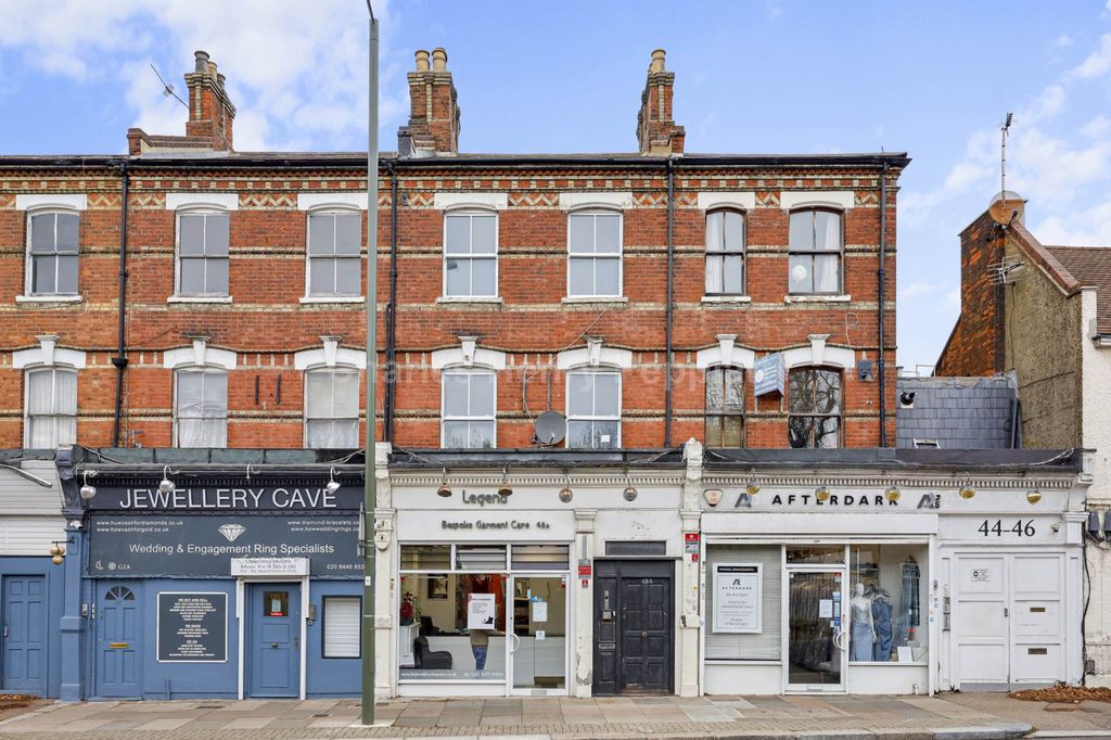 Property photo 1 of 13