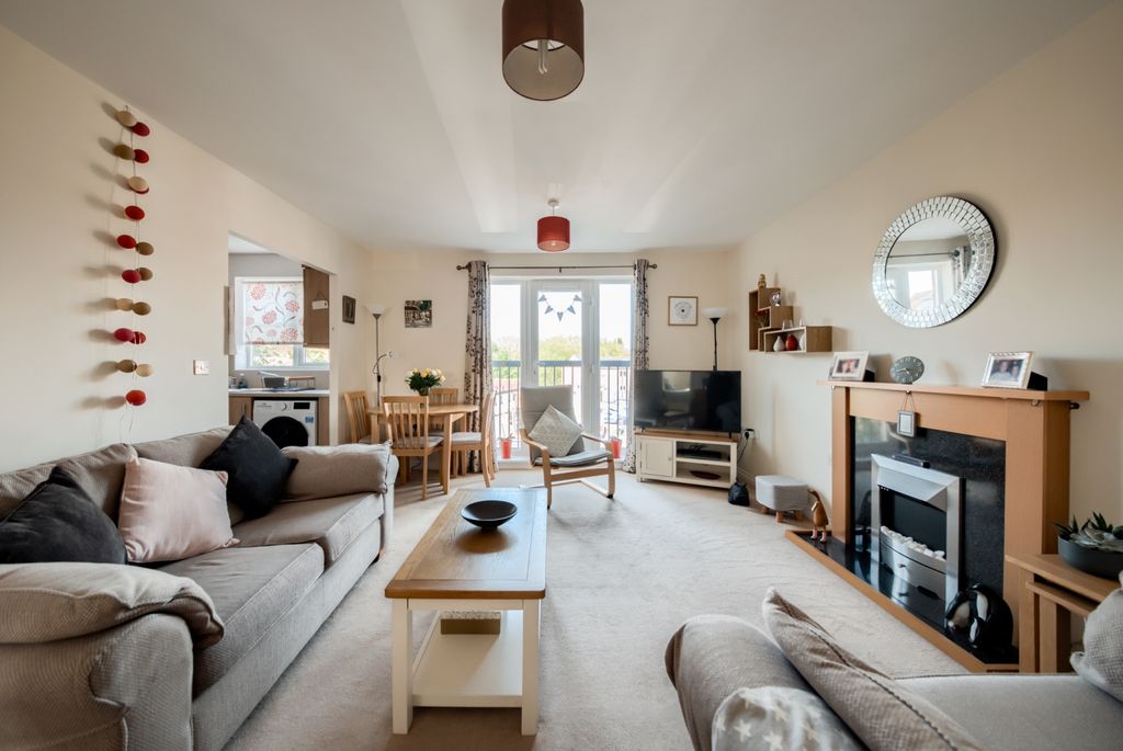 Property photo 3 of 10 Xt5A2840-Hdr(3)