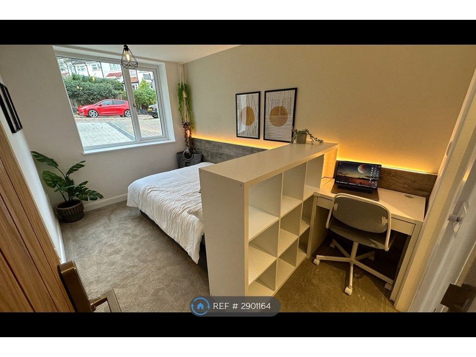 Property photo 3 of 12 Ground Floor Fully Furnished Room For 1 Person