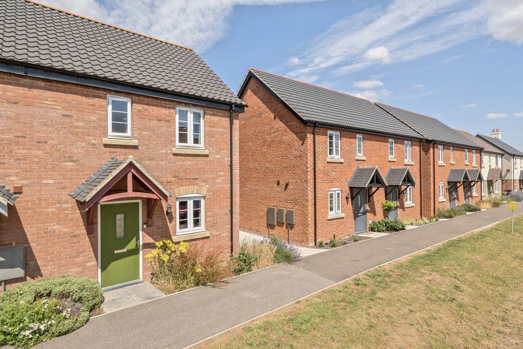 Additional image 21 of 2 bed end terrace house for saleDixon Place, Dunholme, Lincoln, Lincolnshire LN2