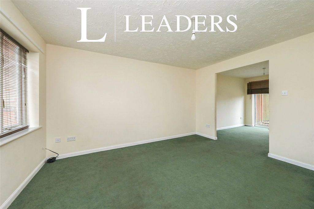 Property photo 2 of 10 Picture No. 16