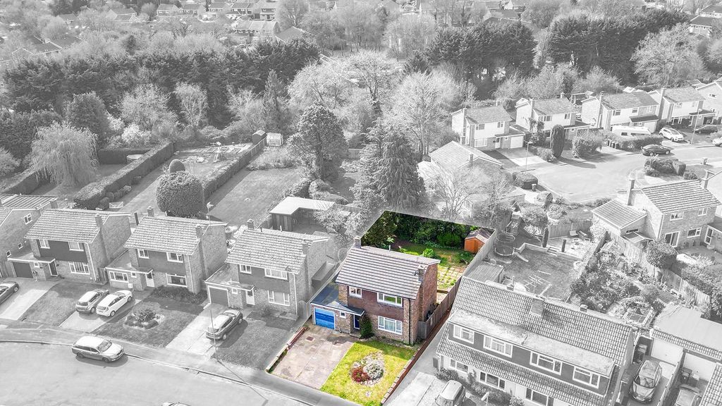 Property photo 1 of 21 Lightsfield