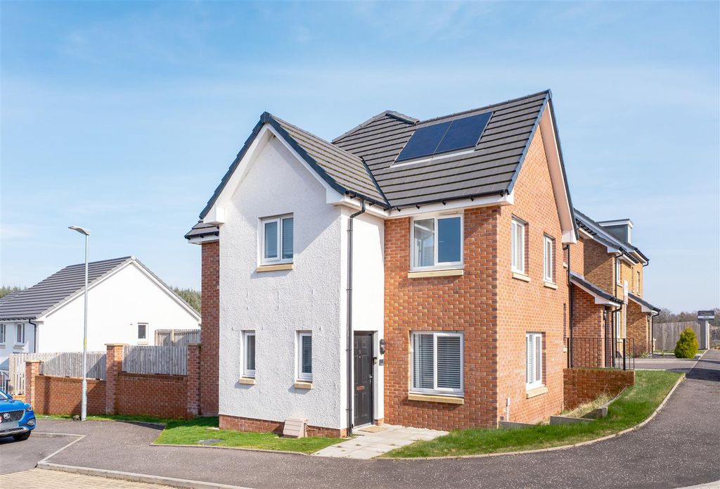 Property photo 2 of 27 Front2