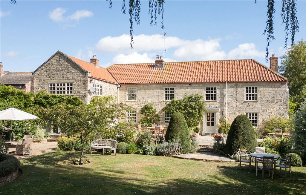 Property photo 1 of 26 Picture No. 01