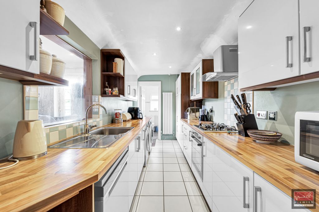 Property photo 3 of 18 Dsc06864