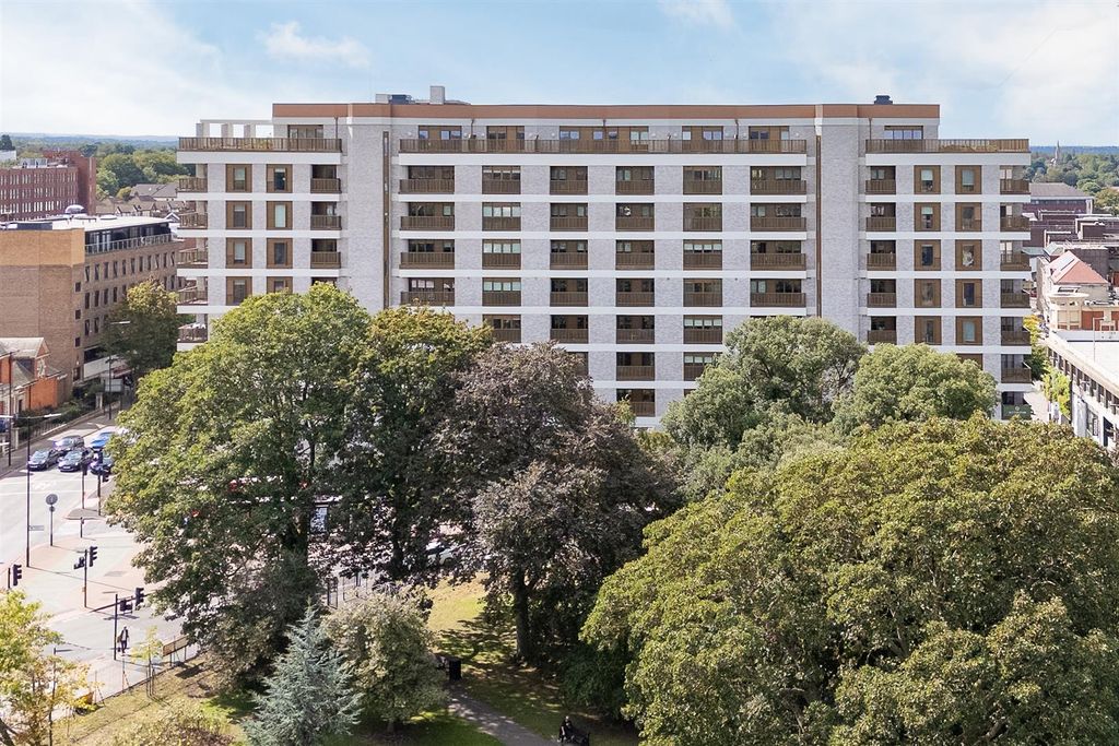 Property photo 1 of 8 Llc Photos_037.Jpg