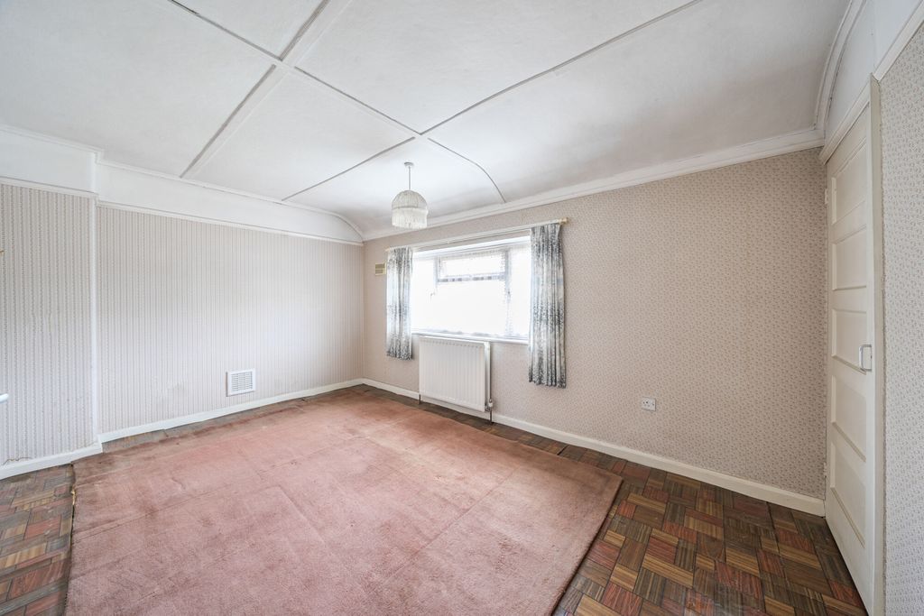 Property photo 2 of 17 1297805-1-682c837...