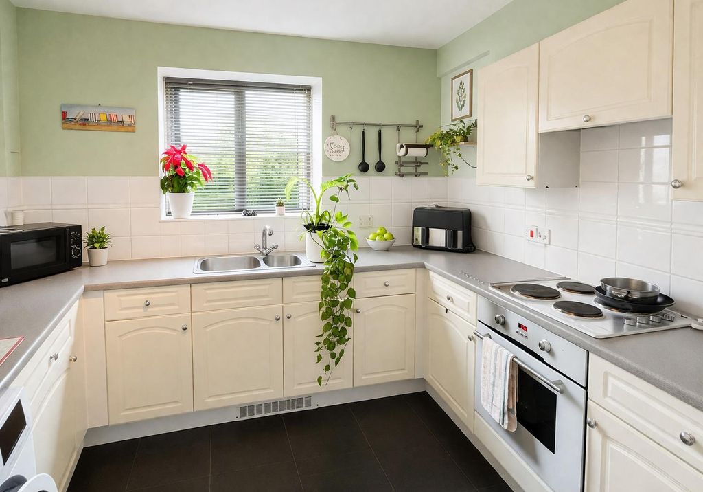 Property photo 2 of 14 10.Png