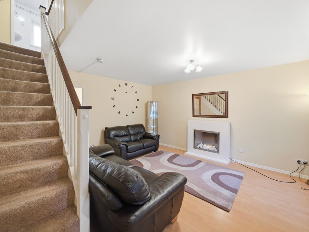 Property photo 3 of 25 Picture 3