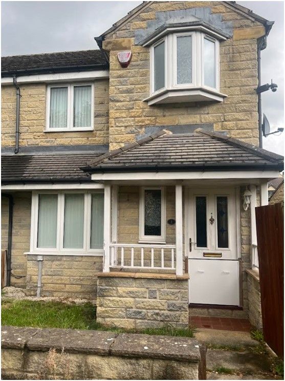 Property photo 1 of 16 Front