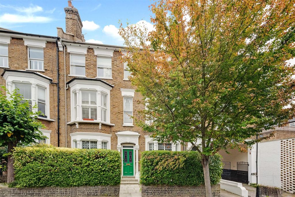 Property photo 1 of 14