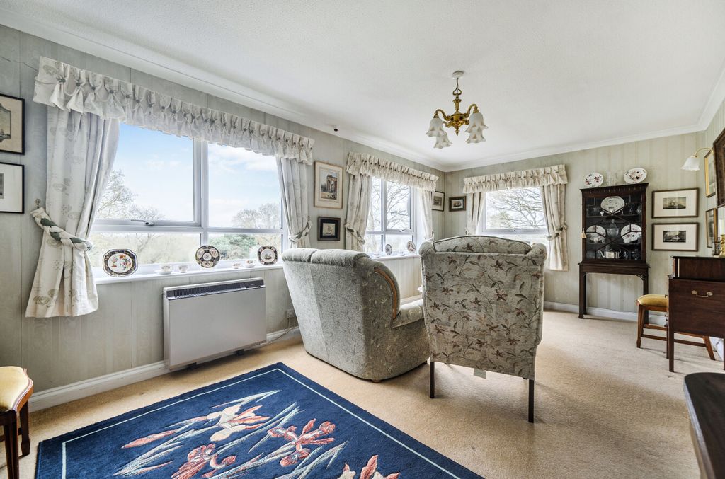 Property photo 3 of 17 1435671-19-69cd39...