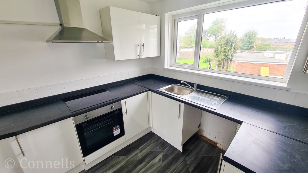 Property photo 2 of 11 View