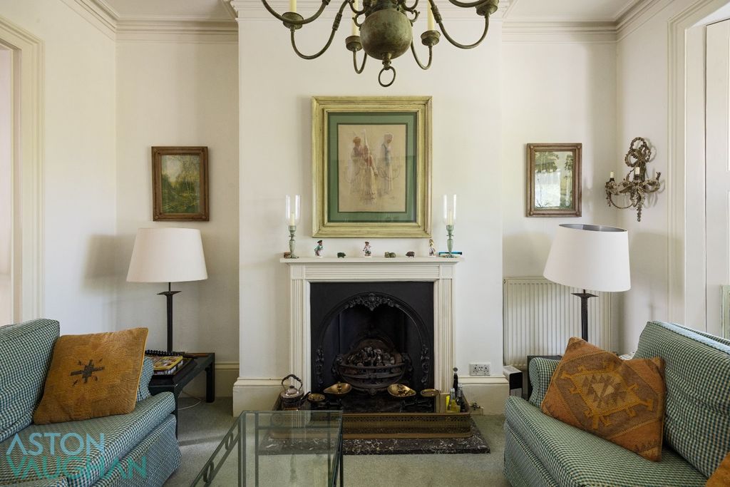 Property photo 3 of 48 5211305
