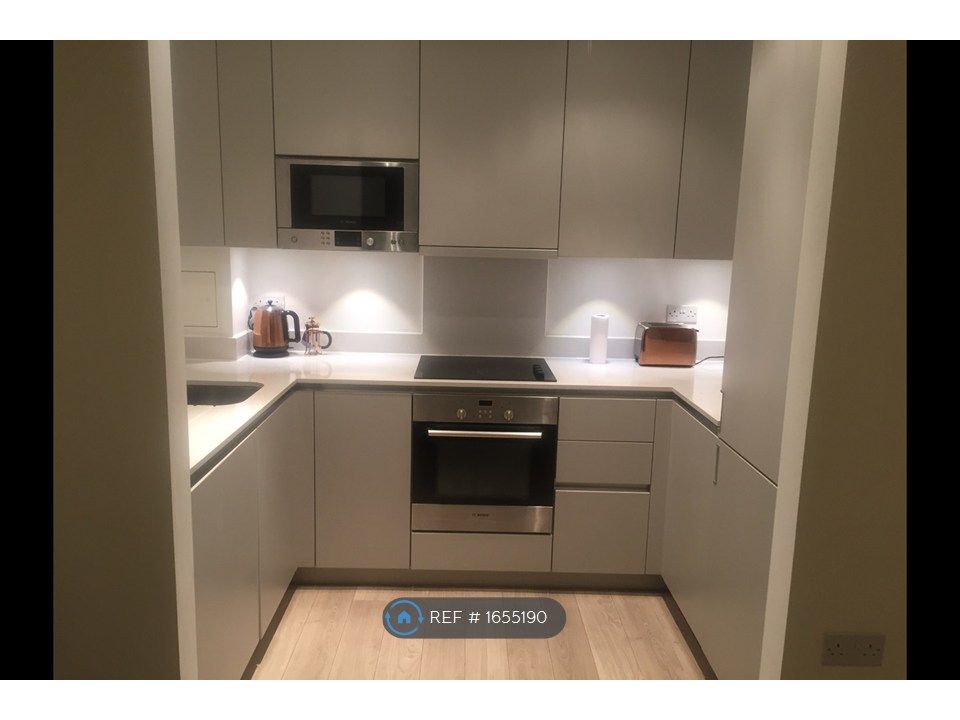 Property photo 1 of 11 Kitchen