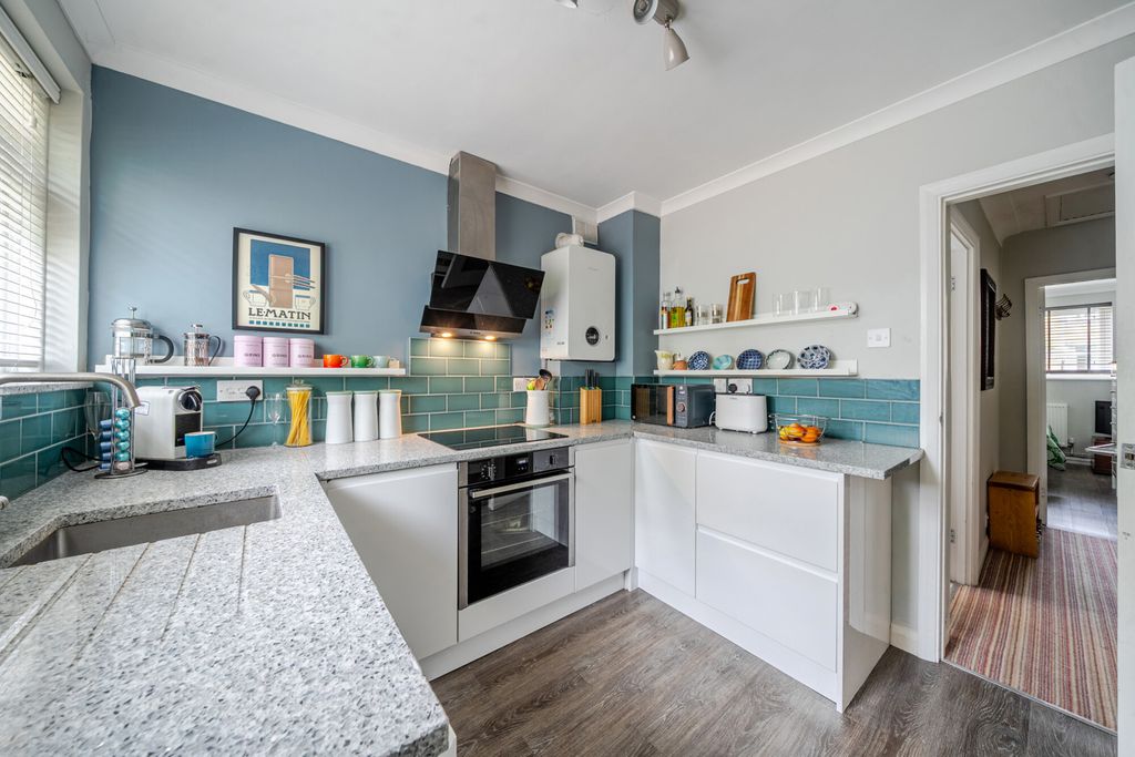 Property photo 2 of 16 1473301-8-6A2Be2d...