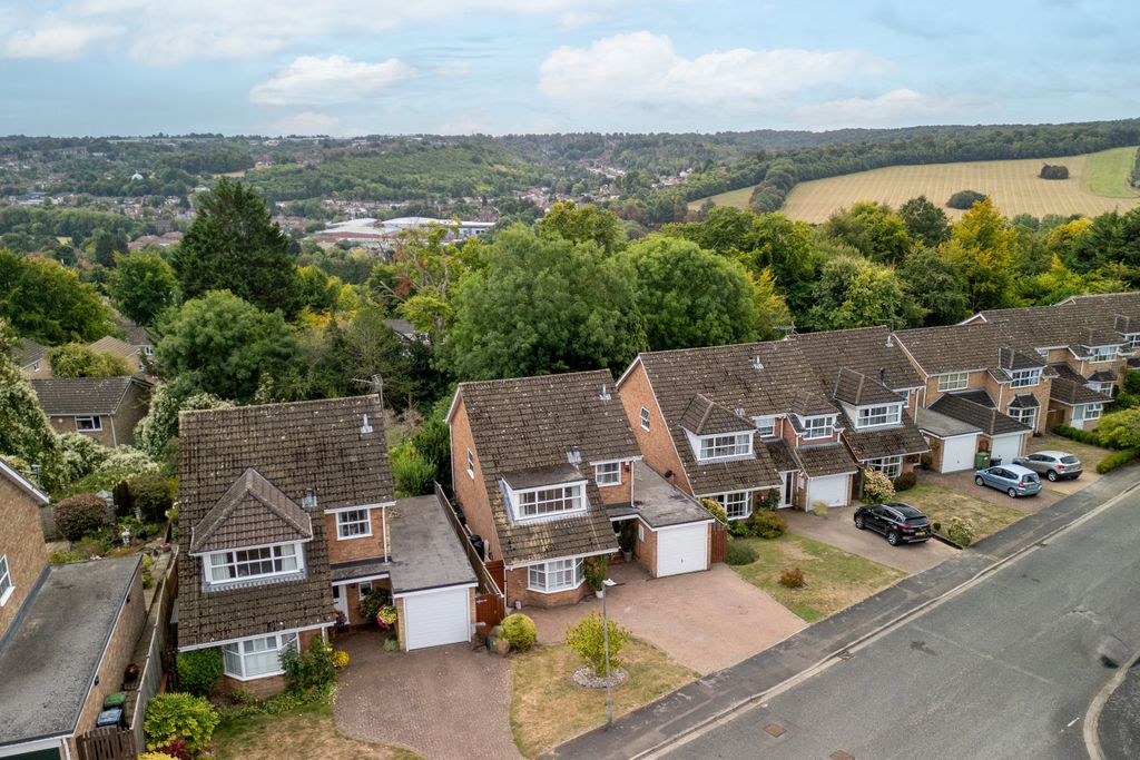 Property photo 1 of 18 Picture No. 16