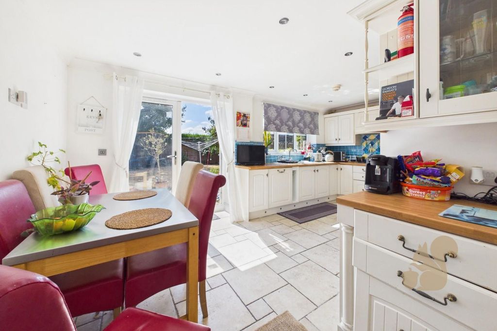 Property photo 2 of 20 Kitchen/Diner