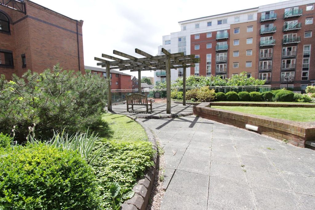 Property photo 3 of 13 9. Gardens.Jpg
