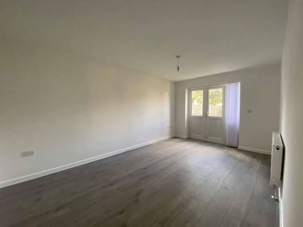 Property photo 3 of 6 Pic 2.Jpg