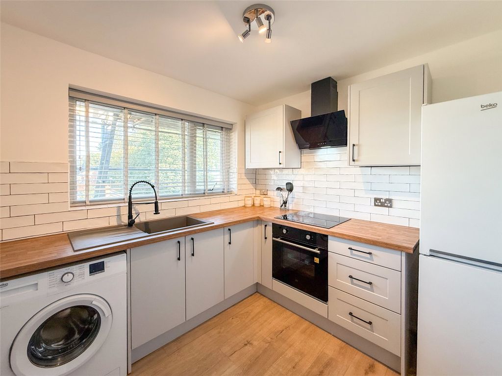Property photo 1 of 14 Kitchen