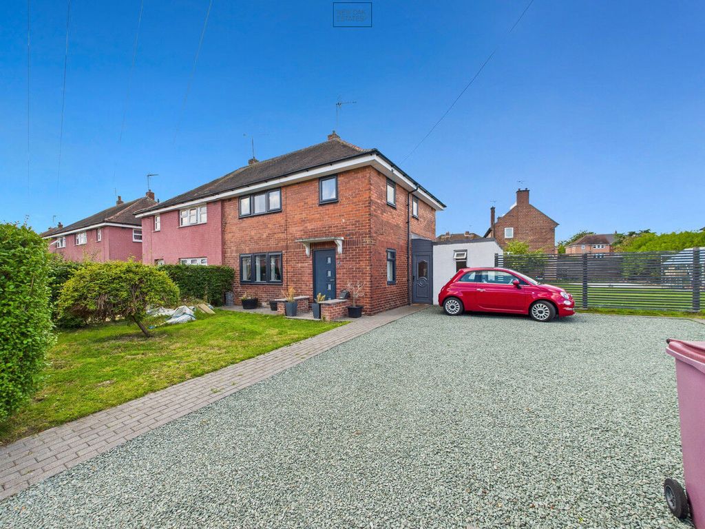 Property photo 1 of 31
