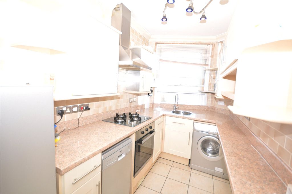 Property photo 2 of 6 Picture No. 02