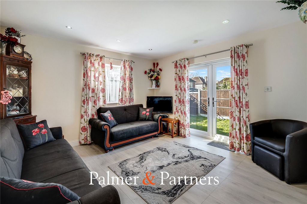 Property photo 2 of 16 Picture No. 09