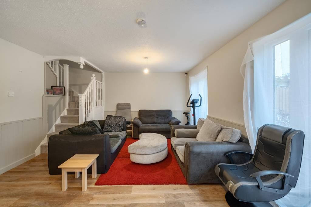 Property photo 2 of 23 Living Area