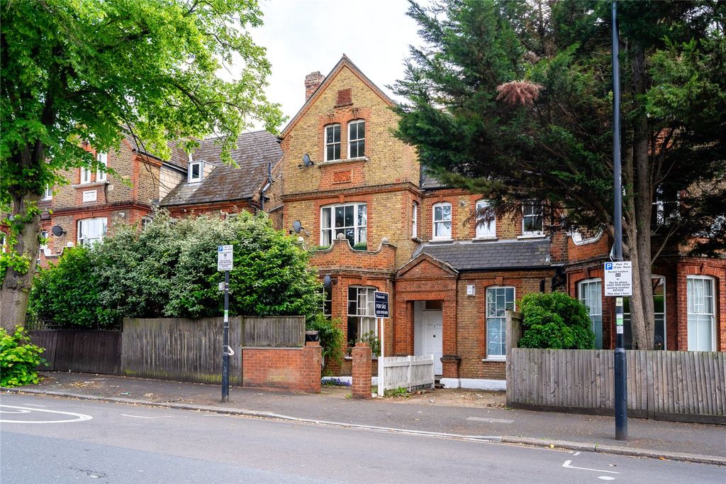 Property photo 2 of 10 Picture No. 05