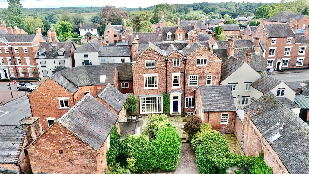 Property photo 1 of 35