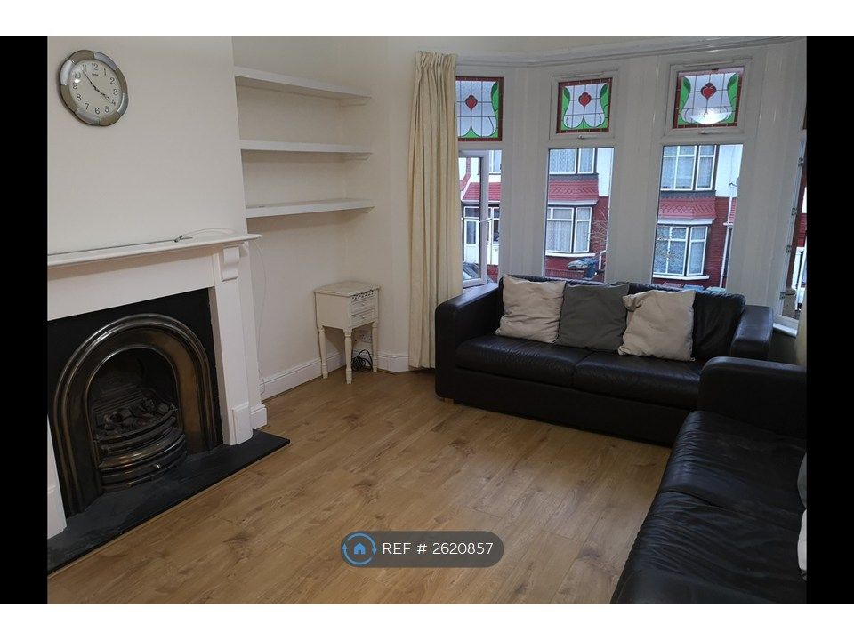 Property photo 1 of 24
