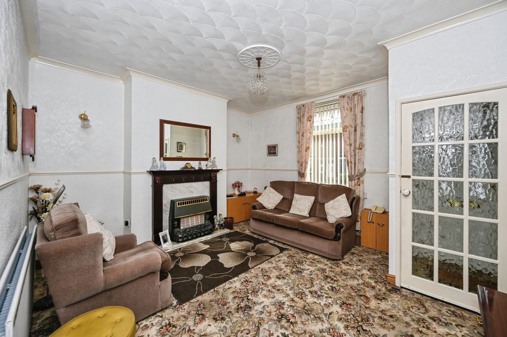 Property photo 2 of 15