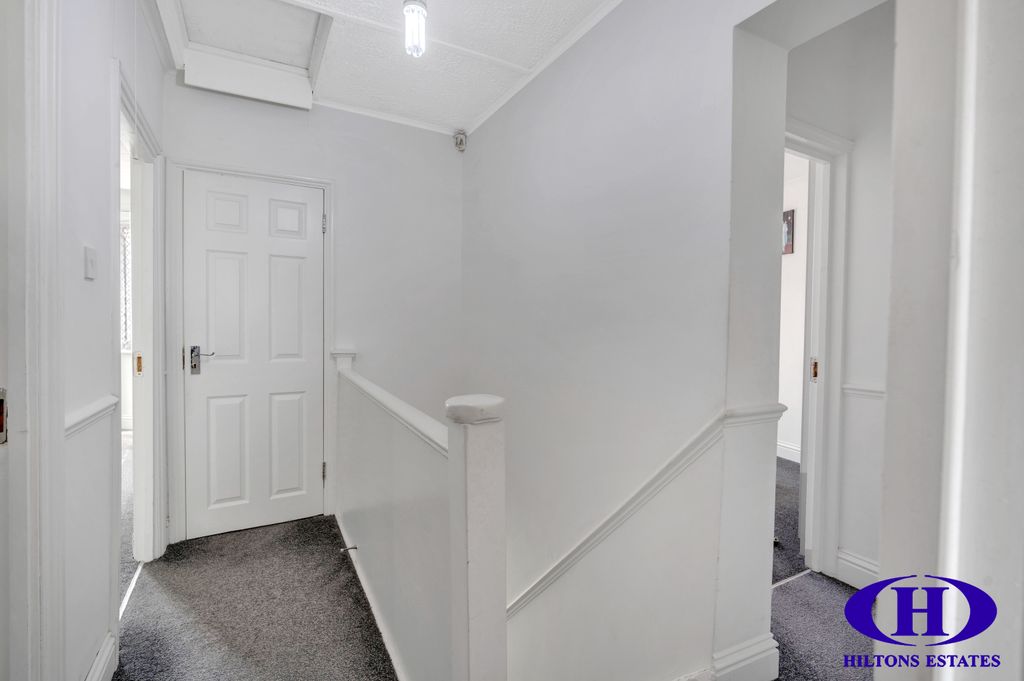 Additional image 19 of 5 bed semi-detached house for saleUxbridge Road, Feltham TW13