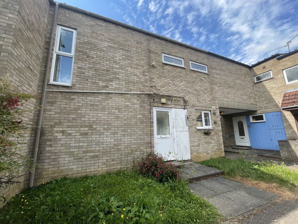 Property photo 2 of 18