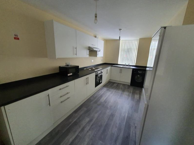 Property photo 2 of 3