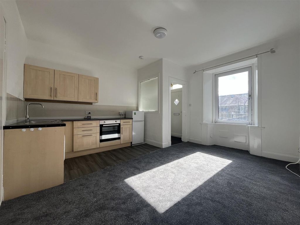 Property photo 2 of 8 2.Jpg