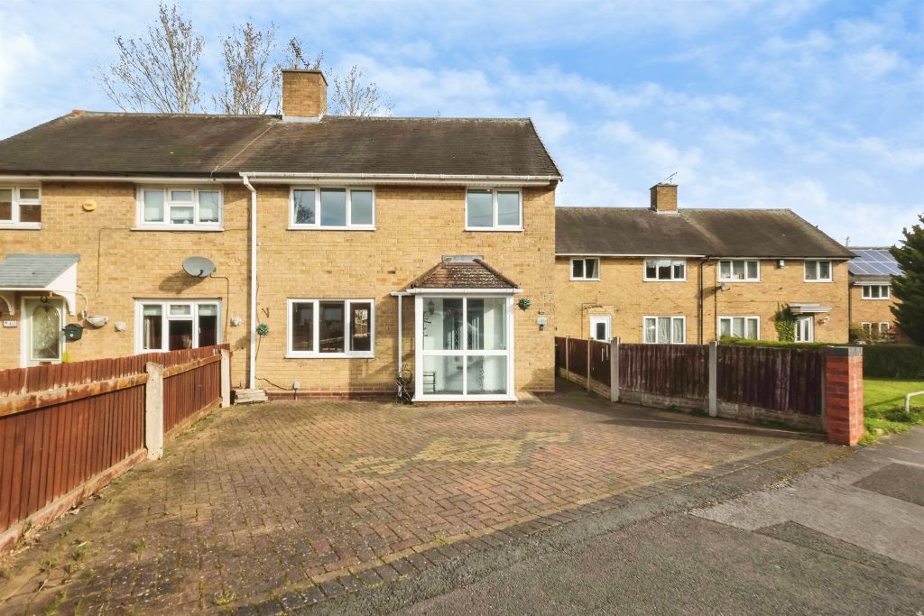 Property photo 2 of 18