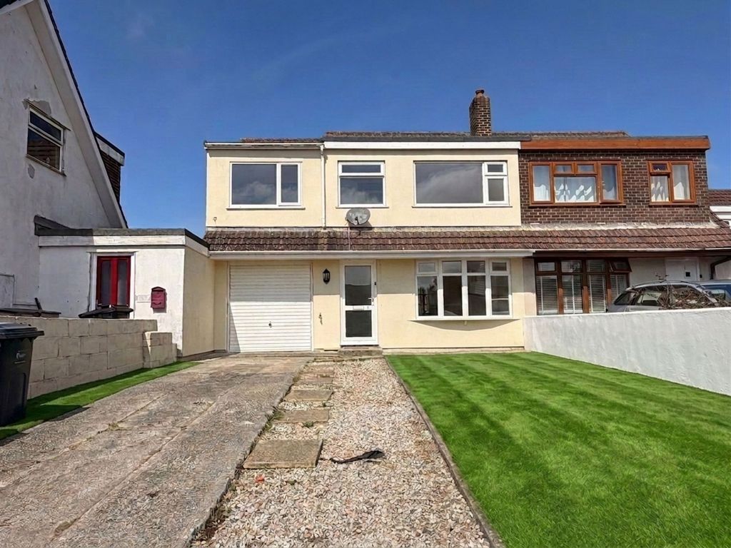Property photo 1 of 30