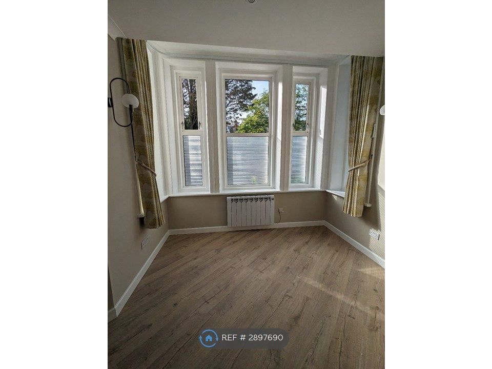 Property photo 2 of 11 Open Plan Living Room With Beautiful Bay Windows
