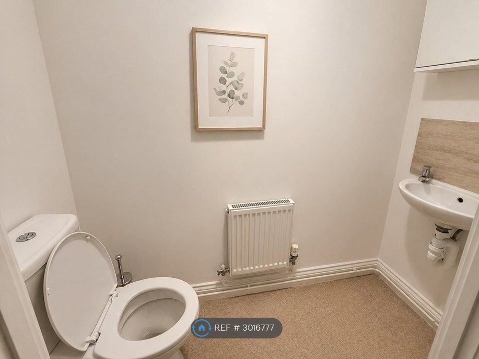 Property photo 3 of 9